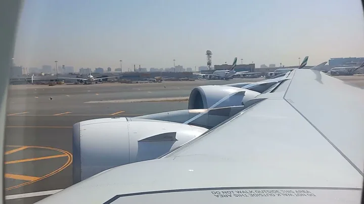 Qantas A380 landing at LAX #planespotting #planelanding #qantas #lax