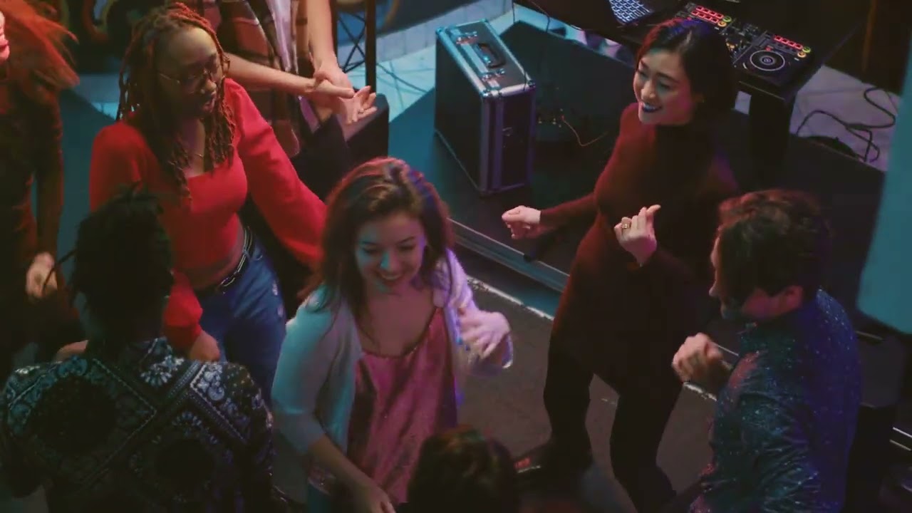 The Phenomenon of PSY's 'Gangnam Style': A Thriller!!!