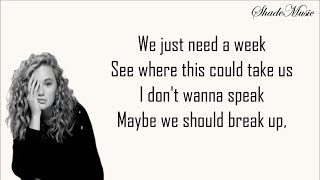 Hollyn - I Think We Should Break Up (Lyrics) chords