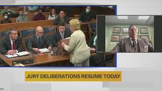 Ask an Attorney: Rittenhouse jury resumes deliberating after 2nd mistrial bid; Alec Baldwin lawsuit