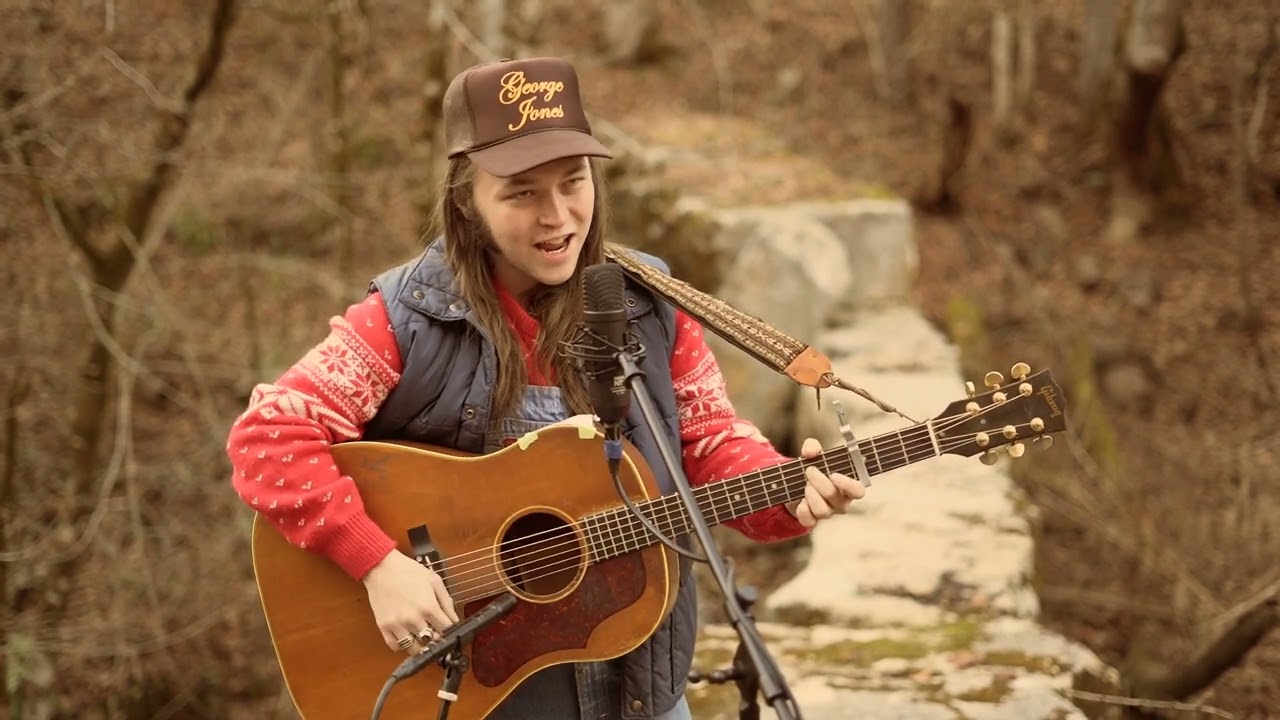 Powell River Sessions: Colby T. Helms performs "Leanne" 