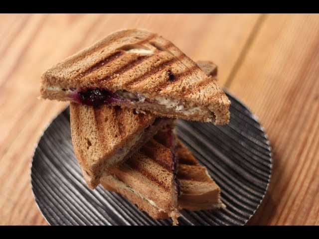 Cream Cheese Toast | Cooking with California Walnuts | Sanjeev Kapoor Khazana