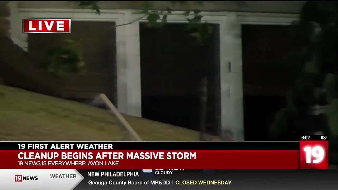 Homes damaged, hundreds of thousands still without power following ...