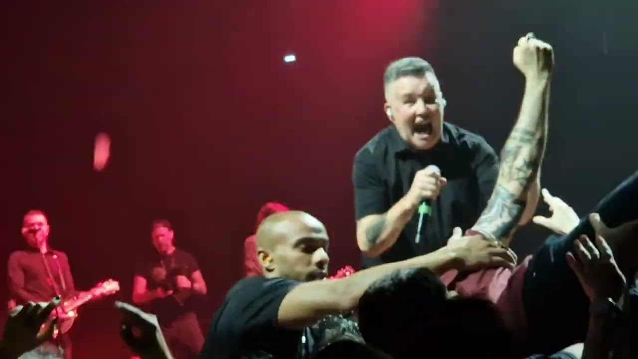 DROPKICK MURPHYS  - Rosa Tattoo  - 15/11/25 Adidas Arena Paris 🤘☠️