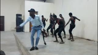 Mnyundeni Bayangibuza