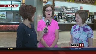 Fox River Mall gets ready for day after Christmas rush