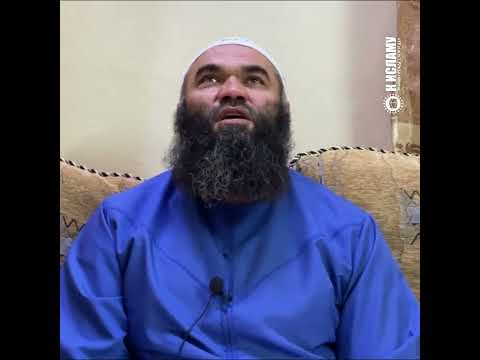 Ну что плохого в золоте и шёлке для мужчин? #Shorts Ринат Абу Мухаммад