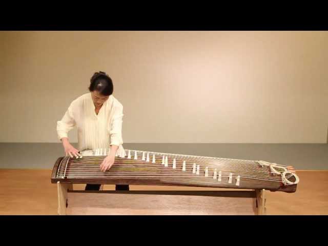 お琴 邦楽なび】二十五絃琴演奏 - YouTube