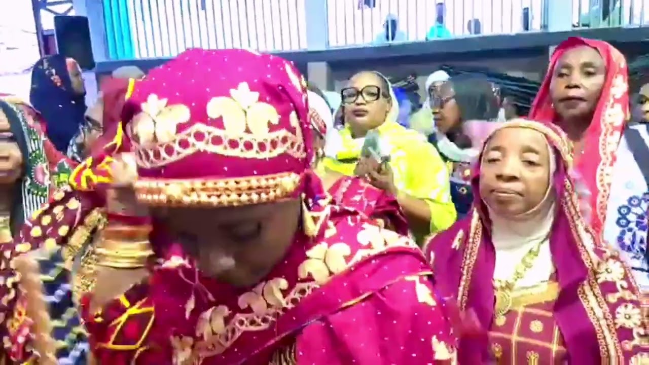 LELEMAMA BOINAHARUSI  // ALI DJAÉ ET FAHAMIA MHADJOU //  NTSOUDJINI 