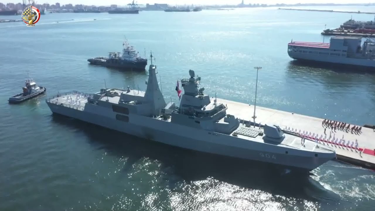 إلى قاعدة الأسكندرية إيذانًا بانضمامها للقوات البحرية (MEKO-A200) وصول الفرقاطة 