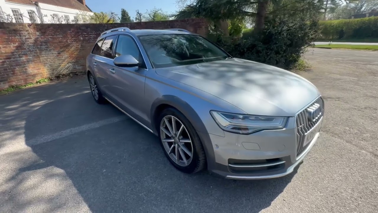 stunning car, including Bluetooth leather NAV and electric sunroof!