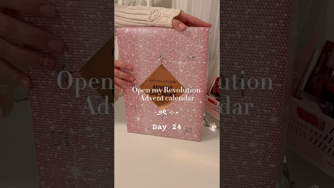 Open Revolution Advent Calendar Day 24✨ #adventskalender #adventcalendar #revolution #asmr #unboxing