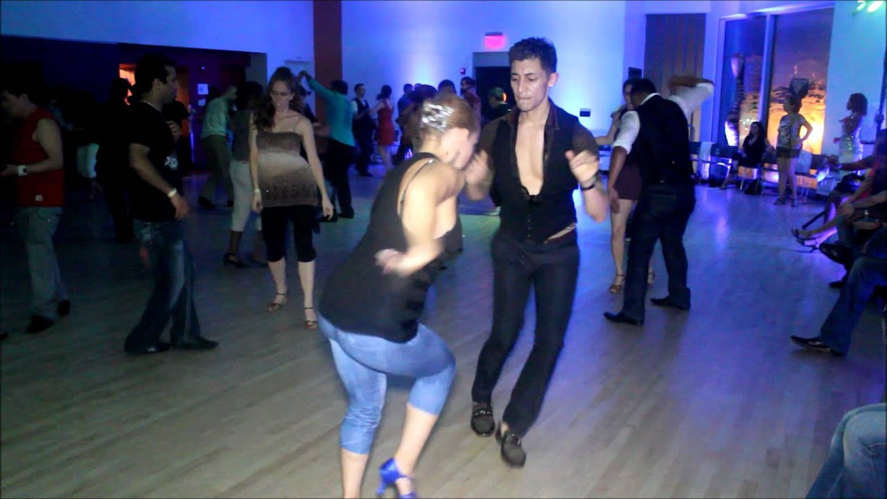 Liz Rojas & Nery Garcia - Boston Salsa Festival 2012 (Social Dancing, Sun - 9/9/12)