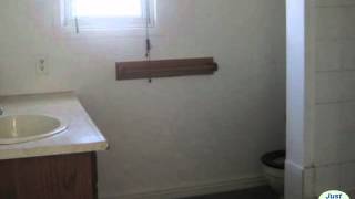 Large property with Pole Barn!