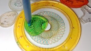 How to Make Basic Spirograph Designs for Beginners