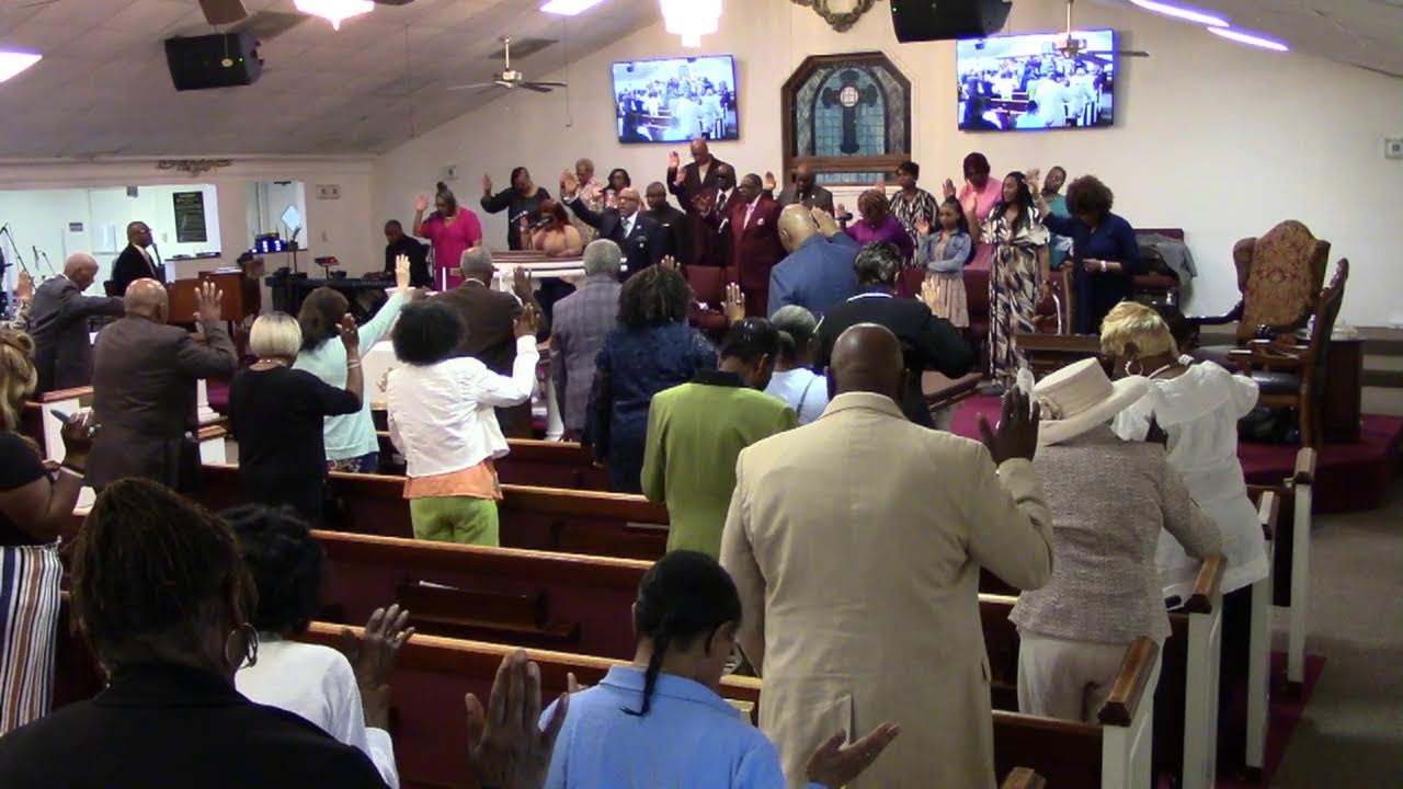 Sunday BLAST & Pastor Percy L. Thompson: "Wait Until The Midnight Hour" Acts 16:22-26 NKJV