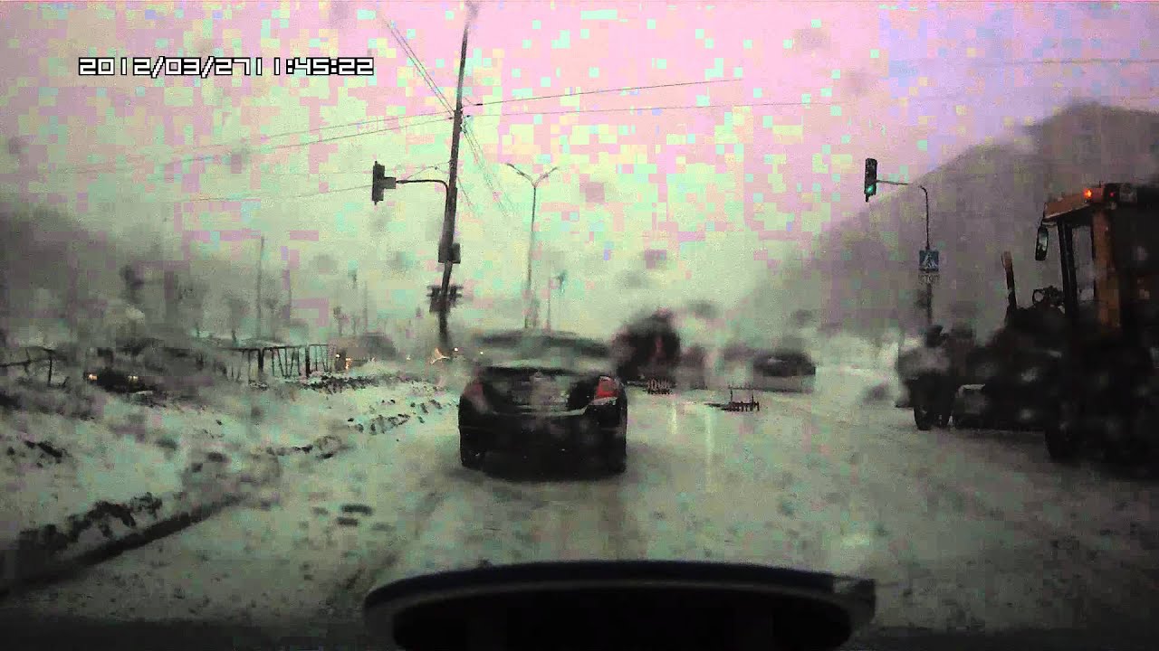 Как ремонтируют дороги в Ижевске.avi - YouTube