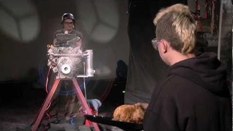 Time Warp: Chicken vs. Propeller