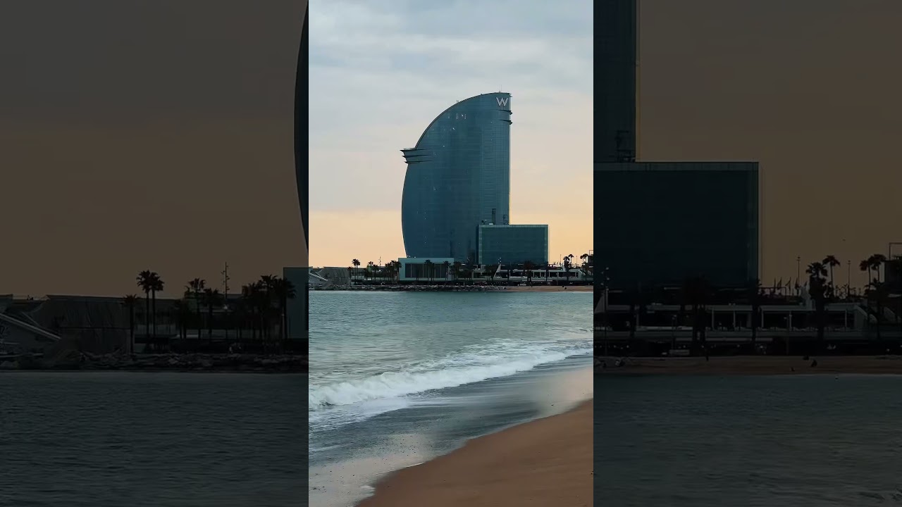 Paseo por la playa de BARCELONA | weareruleft 