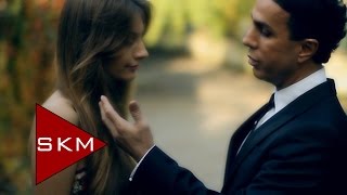Seni Sevmek Boynumun Borcu-Yılmaz Morgül (Official Video)