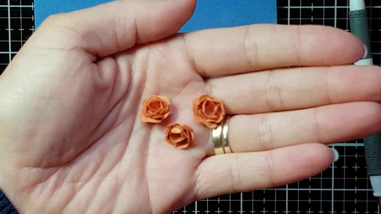 How to make 3D flowers using flower punch