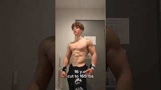 16 Y.o Kid Was On A -1200 Calories Deficit For 1 Month