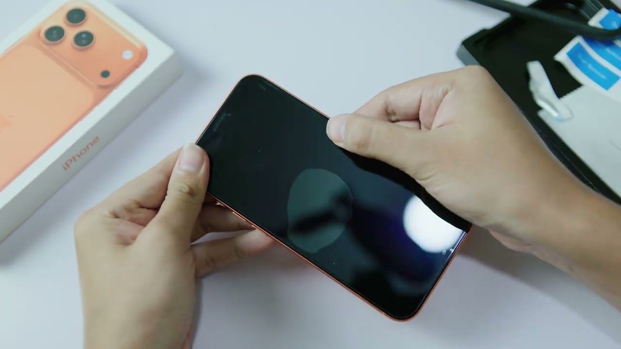 How to Install Screen Protector on iPhone 17 Pro Max