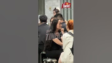 NSUT Hạnh Thuý sụt sùi khi đến thăm cố NSUT Ngọc Trinh (Mùi Ngò Gai) lần cuối.