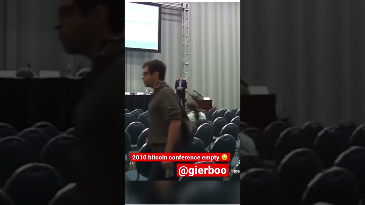 A bitcoin conference in 2010 with 100s of empty chairs 😳 they don’t believe you until is to late