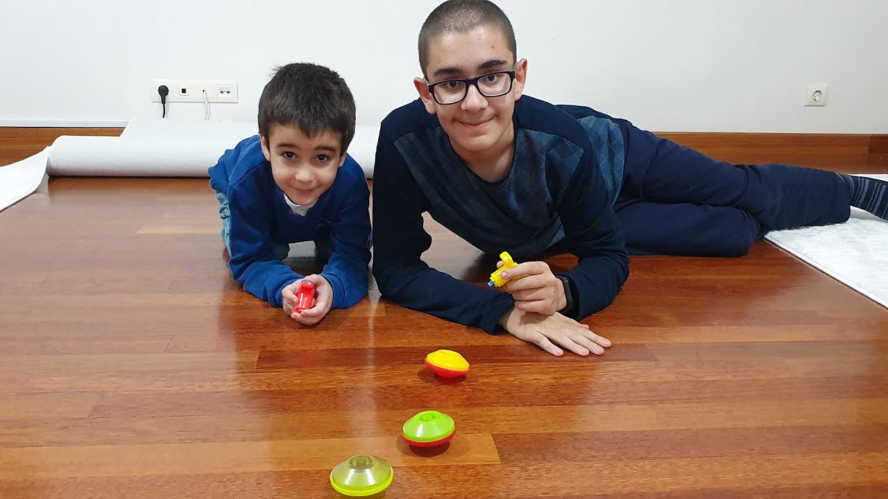 Berat ve Buğra ile Birlikte Topaçları Yarıştırdık