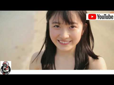 #Japanese girl bikini show on the beach [1080P]