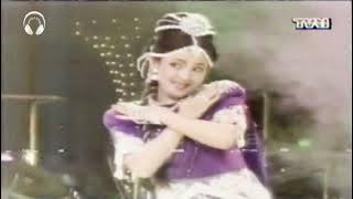 Itje Trisnawati bunga dan kumbang