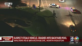 Suspect crashes into pool during chase in northwest Harris County, deputies say