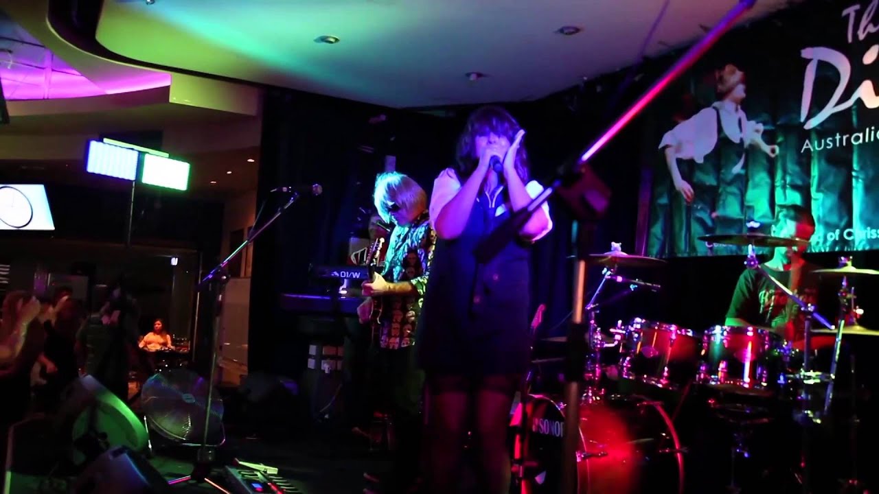 Divinyls Tribute band "The DivineL's" caloundra rsl youtube