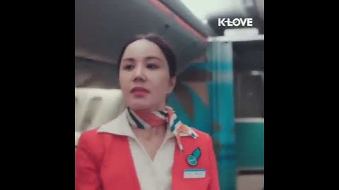 see that the girl wear underwear really😱😱😱😅