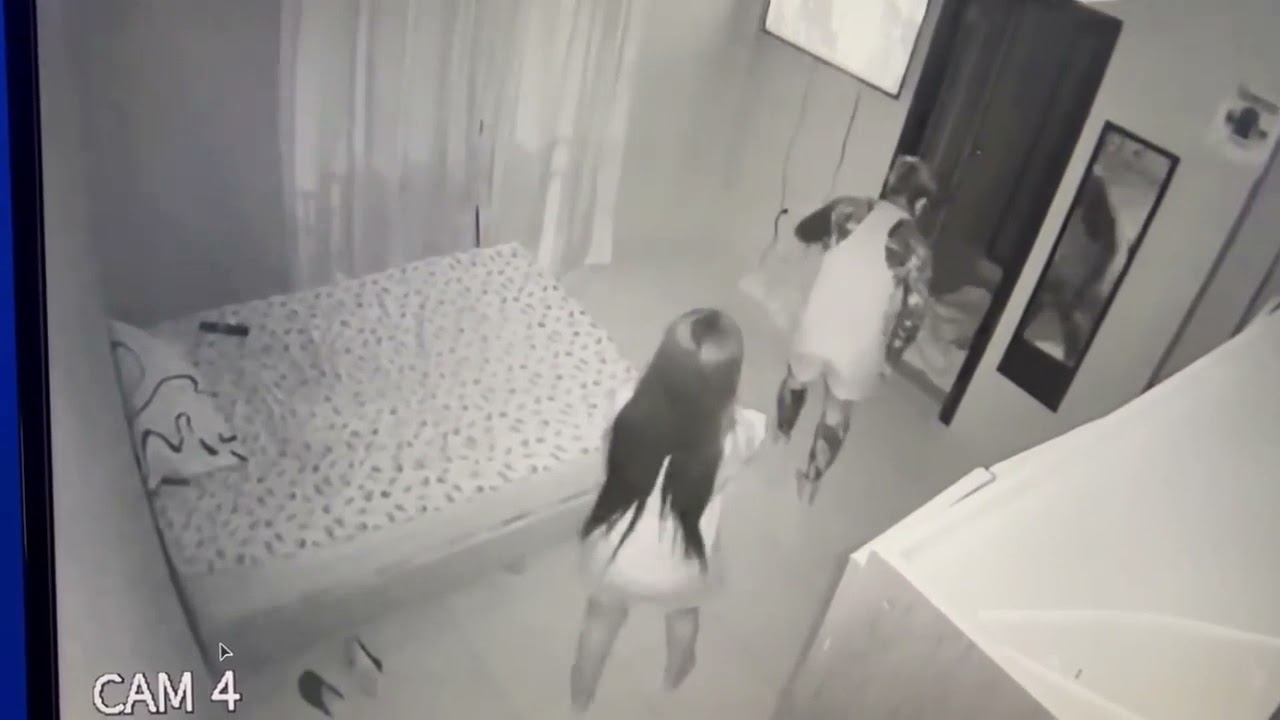 Actividad Paranormal en casa de Juank Sykes y la China Nicol video real  quede aterrorizado con esto😯 - YouTube