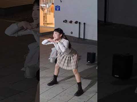 아이브 IVE - <strong>LOVE</strong> <strong>DIVE</strong>