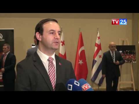 ,,ფოტოგამოფენა ლეოგრანდში“