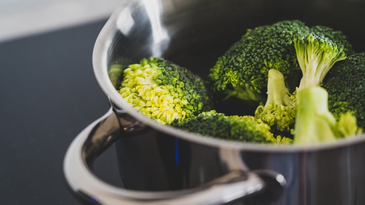 How to cook Broccoli to retain Anti-Cancer Properties || Sulforaphane