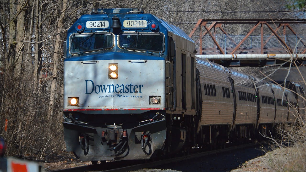 03/30/24 Quick Catch of Amtrak Downeaster 696 in Exeter YouTube