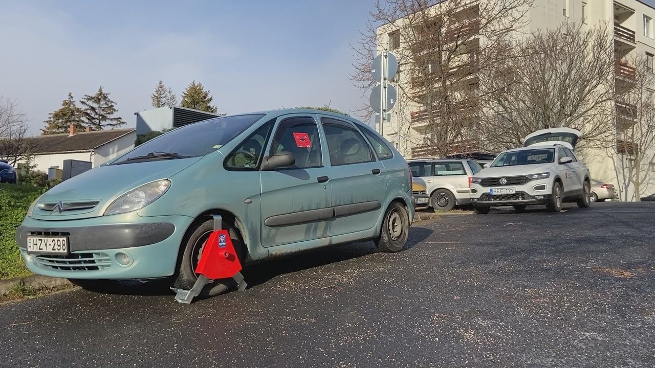 Balatonfüred több pontján is kerékbilincs kerülhet az autókra