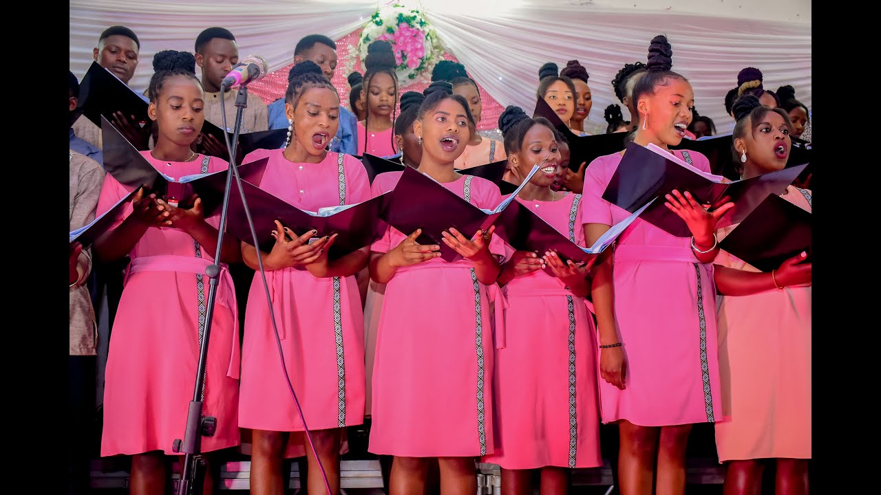 2nd stage .. Chorale #RGS in SILVER JUBILEE CEBRATION [GLORY TO GOD CONCERT)