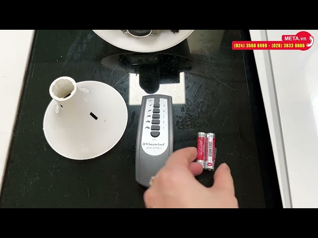 ✓