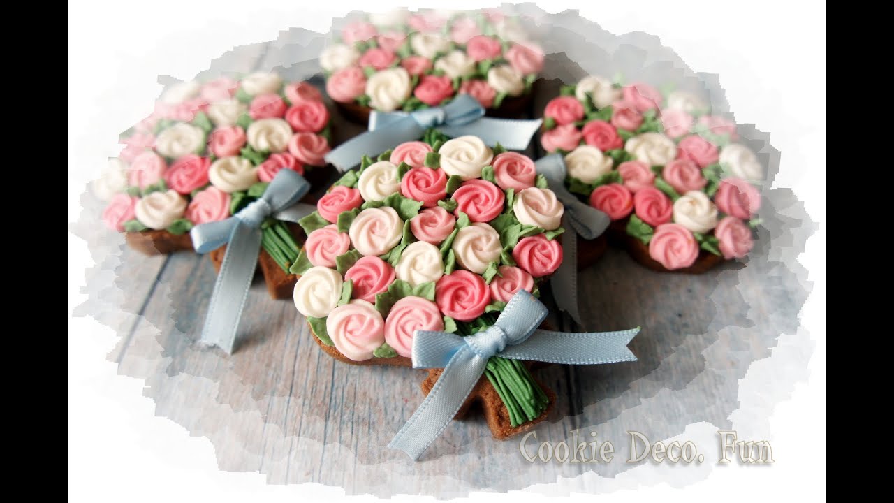 how-to-cut-a-piping-bag-to-pipe-icing-leafs-youtube