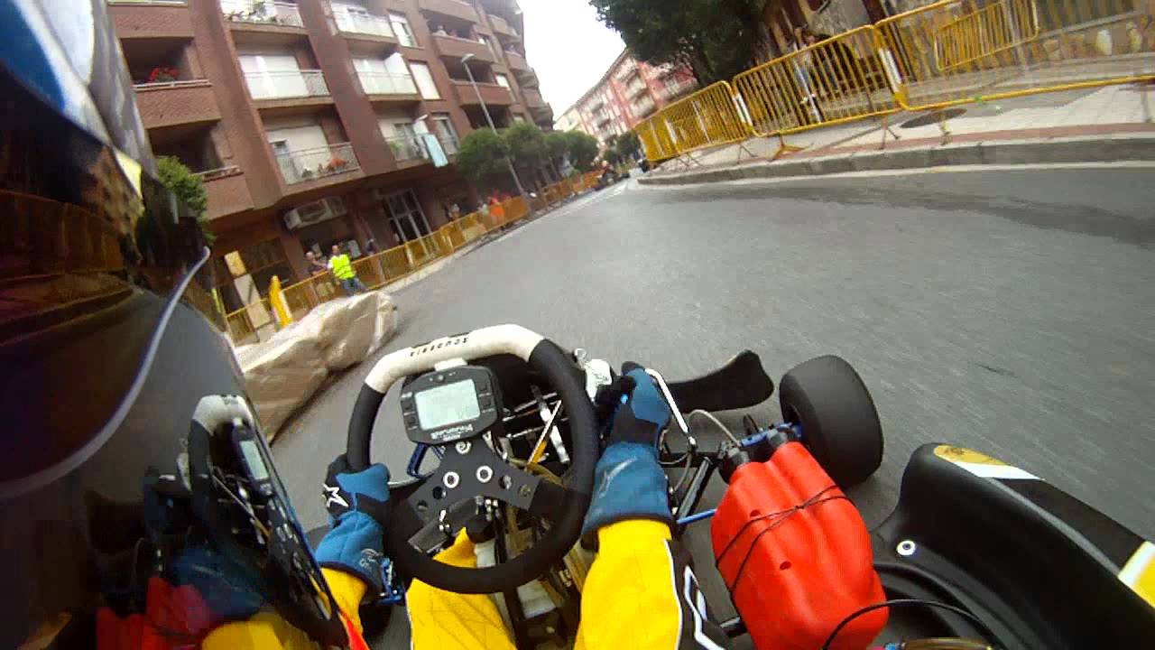 Carrera urbana de Zumarraga 2011.On board Hodei Zubikarai.