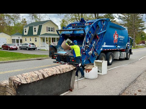 Republic Garbage Truck