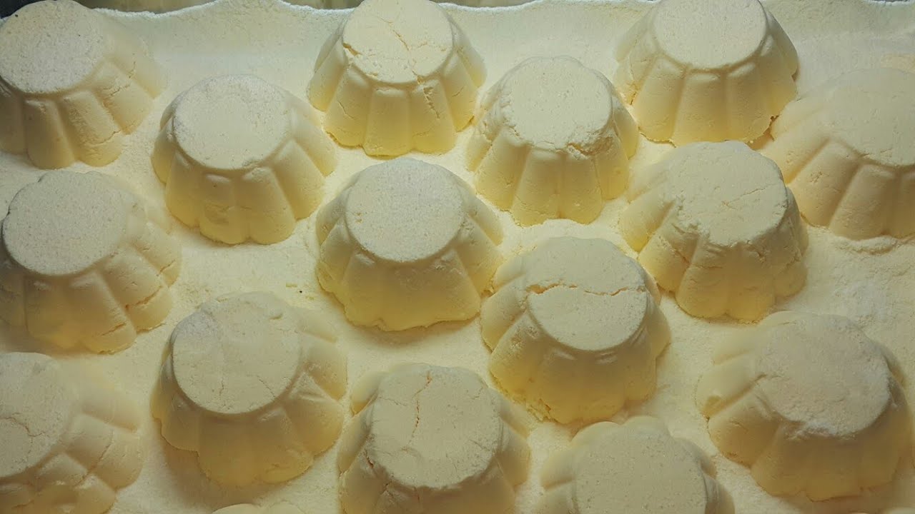 Baking Soda Bowls in a series of 5 5. HBD to Sanober. Request by Naira