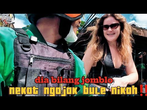 GILA!! Baru Kenal Langsung Ajak Bule Nikah 😱💍”NEKAT!! Driver Ojek Online LAMAR Bule di Jalanan 🤯