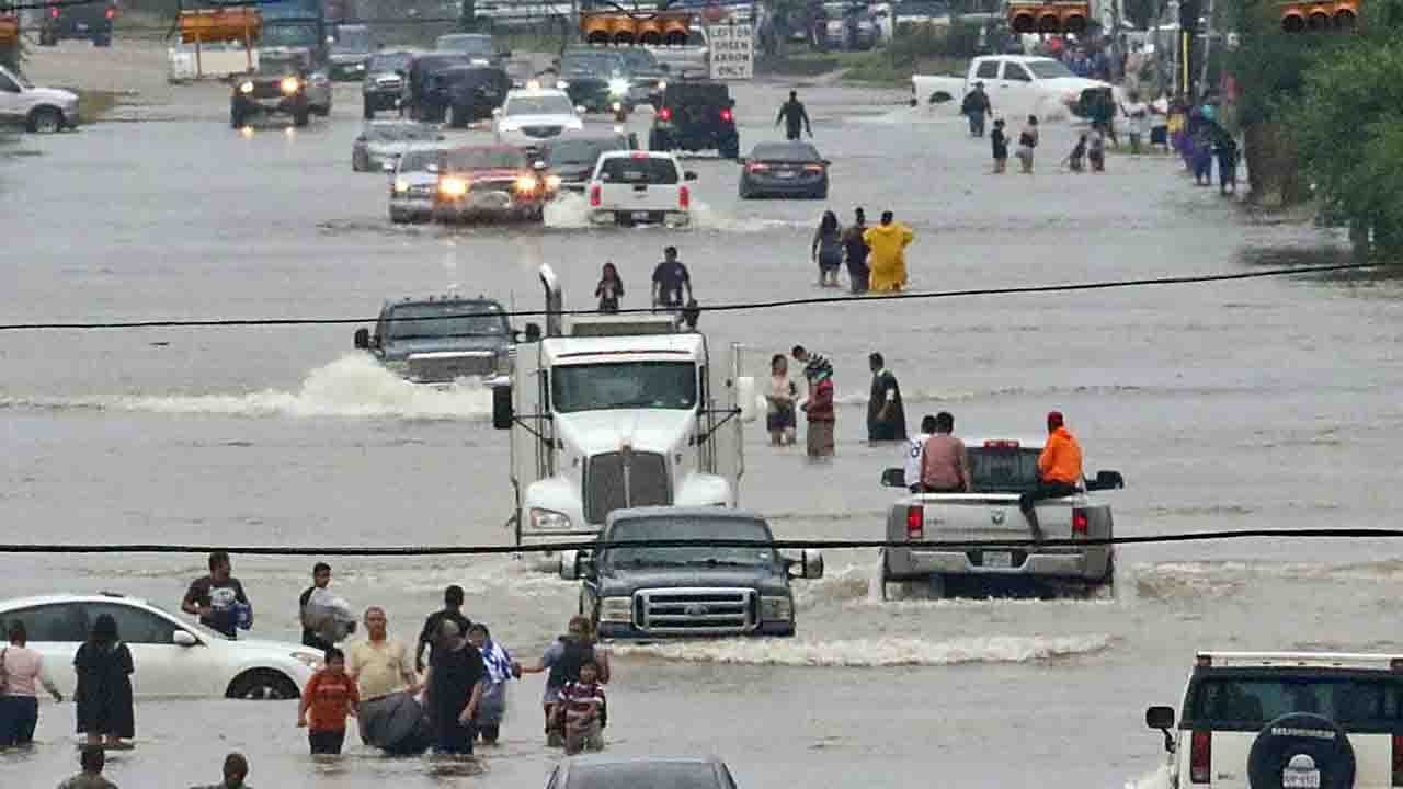 Harvey hits Texas; Strongest hurricane since Carla in ’61