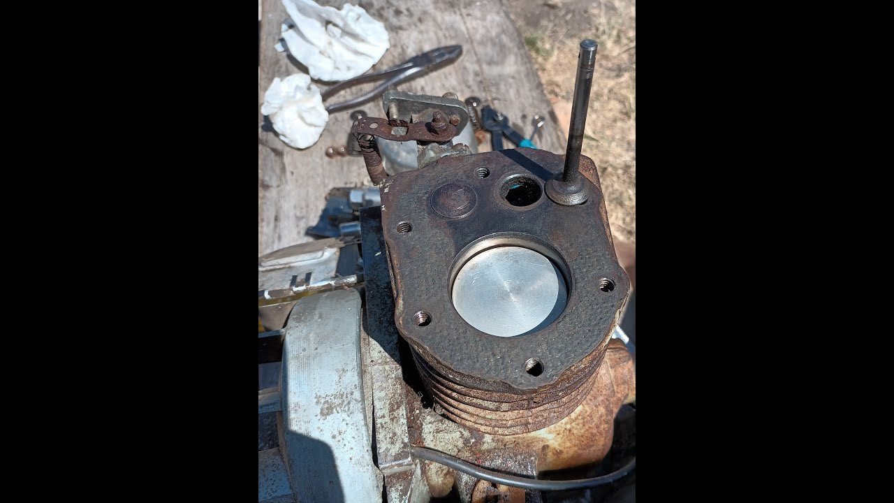 Reseating Valves on a Suffolk engine - YouTube